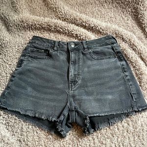 Woman’s American eagle jean shorts